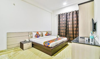 Fabhotel Rallkmas,SECTOR 25 , GURUGRAM ,3 star