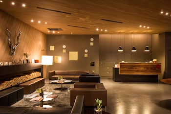 hotel j metropolis