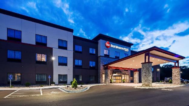 Best Western Plus Saint Peter,Nicollet>>Mankato,2.5 star