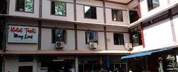 Hotel Tashi,Dibrugarh,2 star