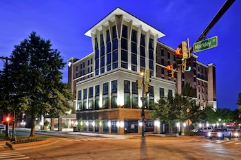 Homewood Suites By Hilton Greenville Downtown,Greenville County>>Greenville,3 star