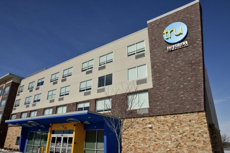 Tru By Hilton Lawrence,Lawrence>>Douglas County,2.5 star