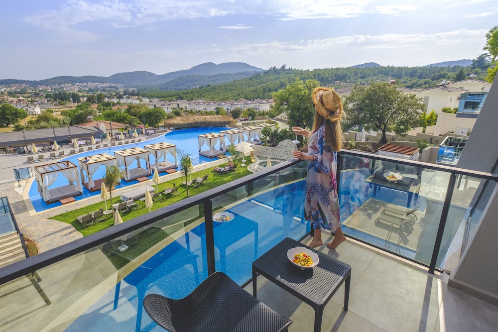 orka cove hotel penthouse and suites adults only