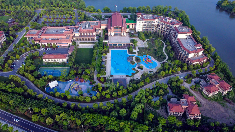 crowne plaza huzhou an ihg hotel