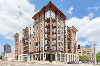 hampton inn and suites kansas city downtown crossroads