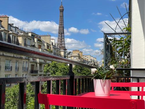 hotel le cercle tour eiffel