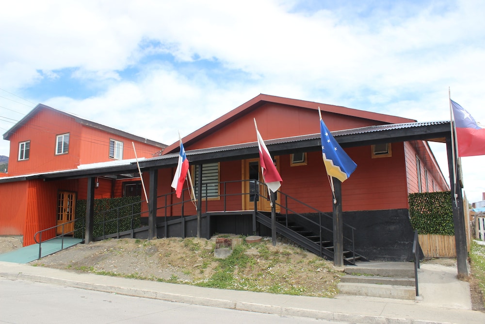 Hotel Forjadores Del Cabo De Hornos,Chile>>Puerto Williams,2.5 star
