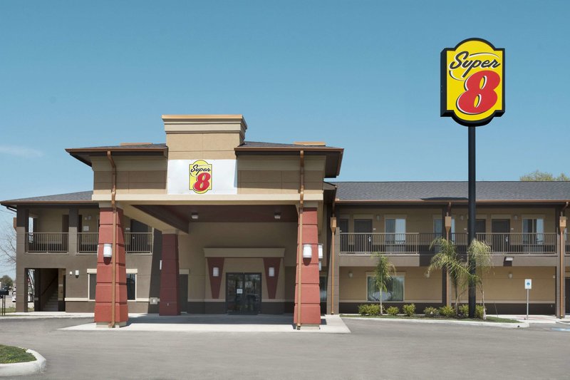 Super 8 By Wyndham Karnes City,Floresville>>Beeville,2 star