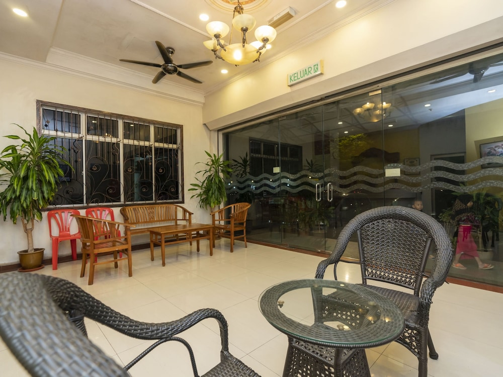 Fully Hotel Desa Tebrau,Johor Bahru>>Johor,2 star
