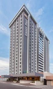 golden tulip goiania address