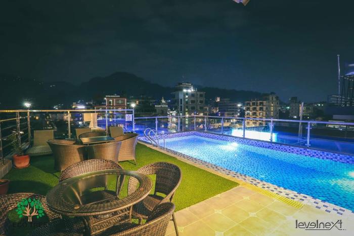 Hotel Eco Tree,Near Ratna Mandir,3 star