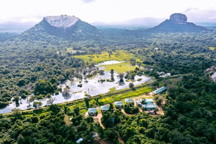 Sigiriya King's Resort,Matale>>Dambulla,3 star