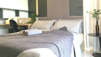 The Robertson By Urban Suites,,0 star