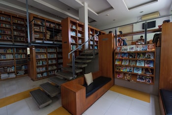 The Woodrose,Jp Nagar,4 star