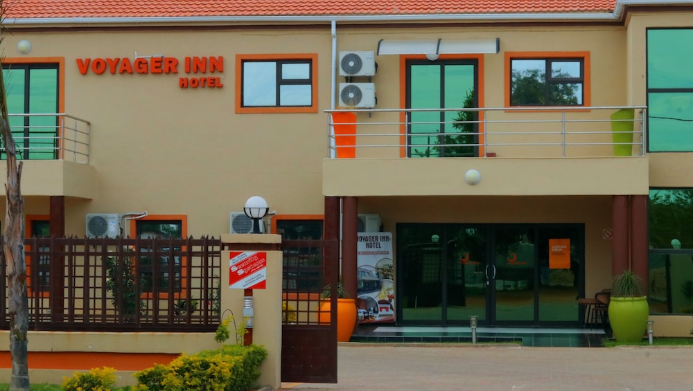 voyager inn hotel
