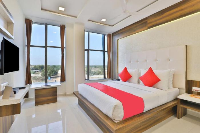 Hotel Maryland By Sky Stays,Gujarat>>Vadodara,3 star