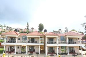 Paradise Perfect,Ooty>>Coimbatore,3 star