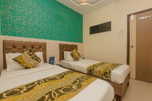 Oyo 8678 Hotel Golden Nest,Behind Maharaja Resturant And Bar,3 star
