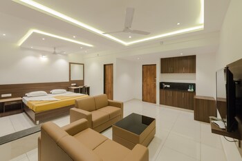 hotel karuna residency