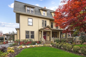 The Debary Inn,Newark>>New Jersey,3.5 star