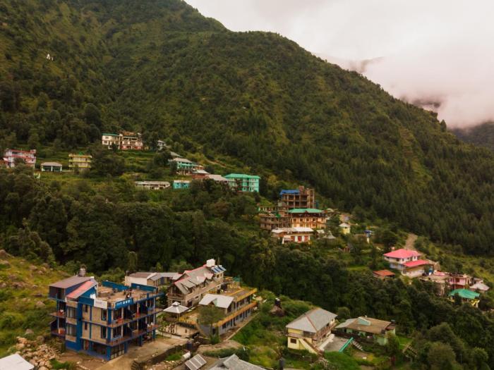 shalom backpackers dharamkot mcleodganj