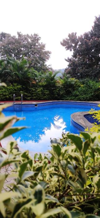 Dolphin Resort,Tirupattur>>Madurai,3 star