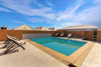 The Jaisalmer Resort,Kanoi>>Jaisalmer,3 star