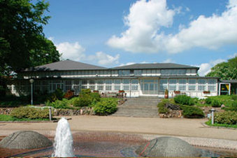 Arnbjerg Pavillonen,Esbjerg>>Ansager,3 star