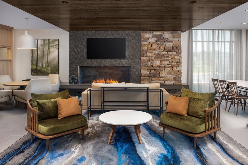 Fairfield Inn & Suites By Marriott Knoxville Lenoir City/I-75,Lenoir City>>Knoxville,2.5 star