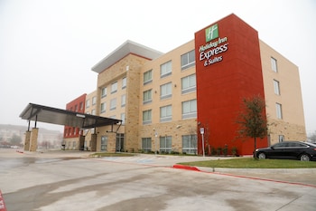 Holiday Inn Express And Suites Forney, An Ihg Hotel,Forney>>Dallas,2.5 star