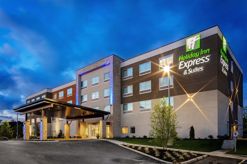 Holiday Inn Express & Suites Madison, An Ihg Hotel,Geneva>>Cleveland,2.5 star