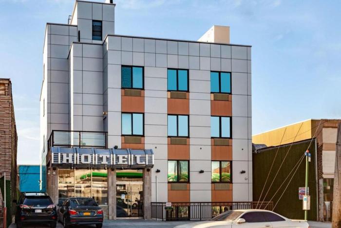 umbrella hotel brooklyn