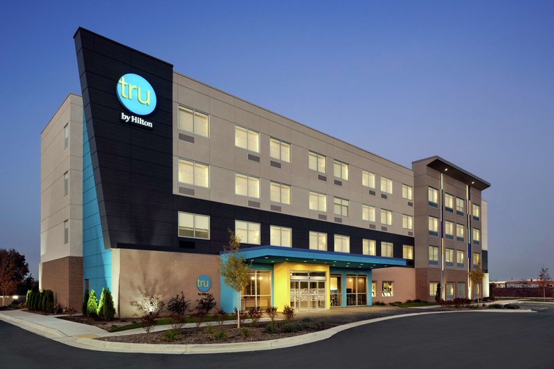 Tru By Hilton Milwaukee Brookfield,Milwaukee>>Brookfield,3 star