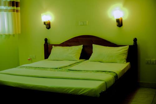Belize Motel,,3 star