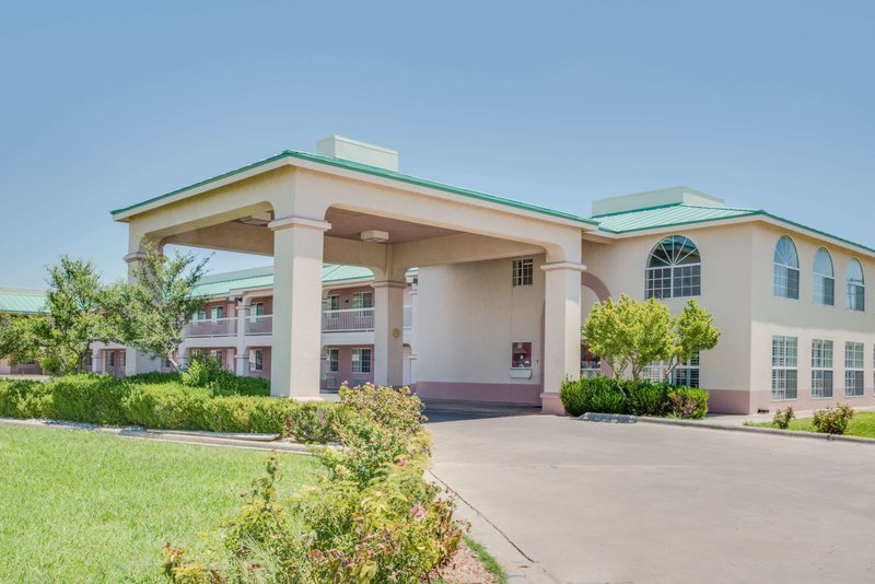 Days Inn By Wyndham Fort Stockton,Pecos>>Fort Stockton,2 star