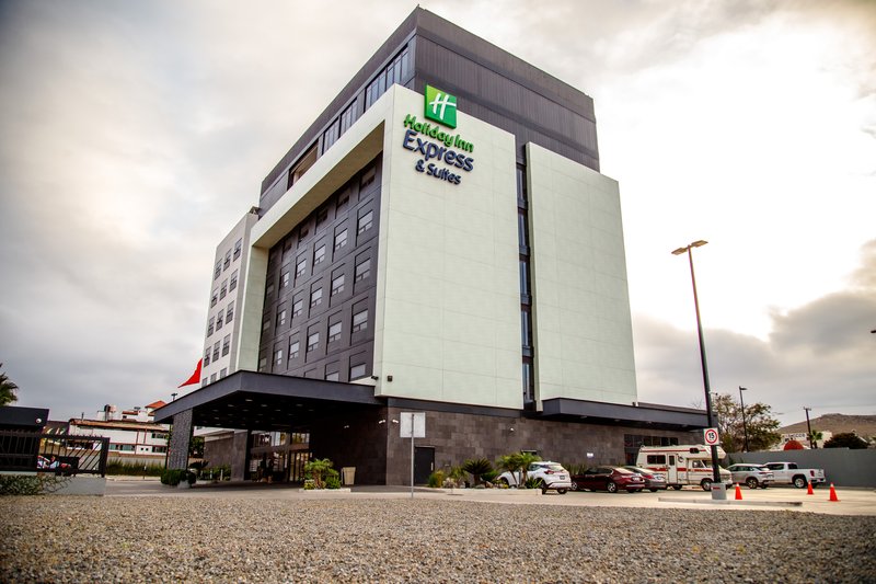 holiday inn express and suites ensenada centro an ihg hotel