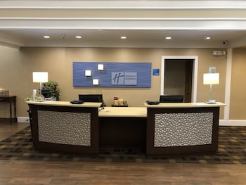 holiday inn express hotel and suites corning by ihg