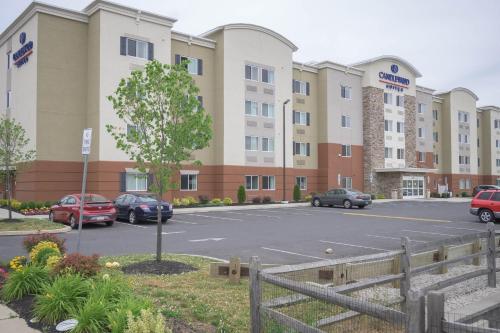 Candlewood Suites Chester - Philadelphia International Airport, An Ihg Hotel,Delaware>>Chester,2.5 star