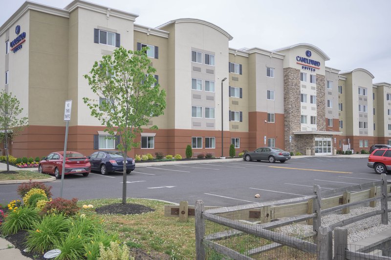 Candlewood Suites Chester - Philadelphia International Airport, An Ihg Hotel,Delaware>>Chester,2.5 star