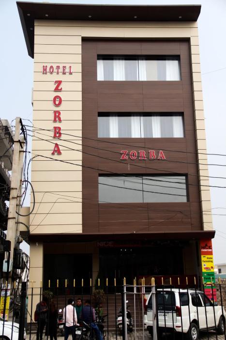 Hotel Zorba
