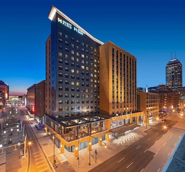 hyatt place indianapolis downtown