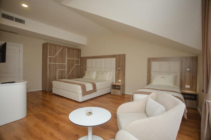 Hotel Exalco-Al,Bushat>>Barbullush,4 star