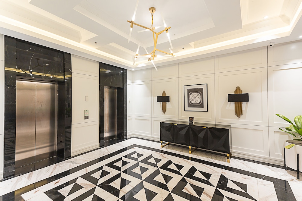 Stonehill Suites,Cebu>>Bacolod,3.5 star