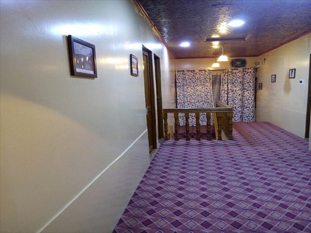 Dal View Resort,Srinagar>>Jammu And Kashmir,3 star