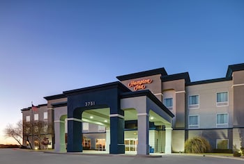 Hampton Inn Deming,Luna>>Deming,3 star
