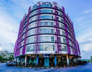 Win Hotel