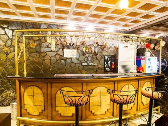 The Majestic Cedar,Shamli Nichli,3 star