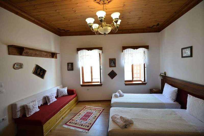 Hotel Bineri,Gjirokastër>>Gjirokaster,3 star
