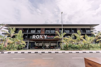 Roxy Sematan Canopy & Villa,,3 star