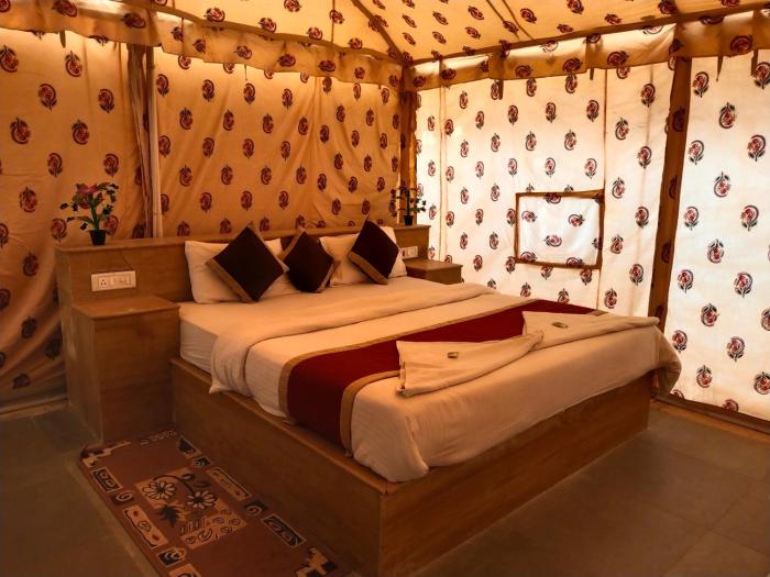 aroma desert safari camp